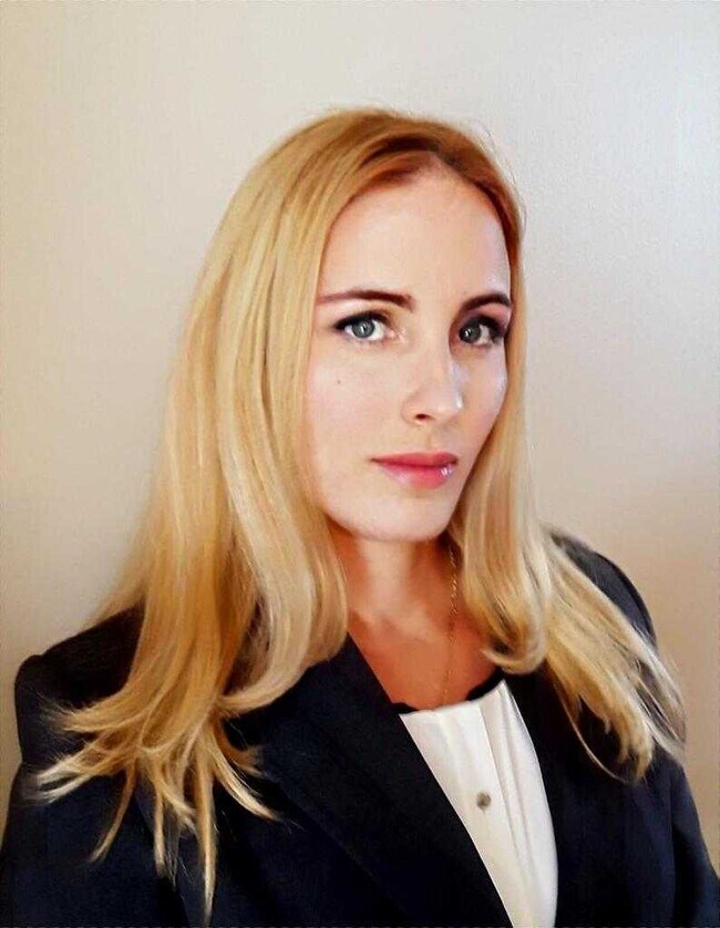 Agent Photo