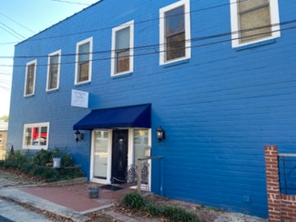 202 E Alpine St Unit B, Siloam Springs, AR 72761