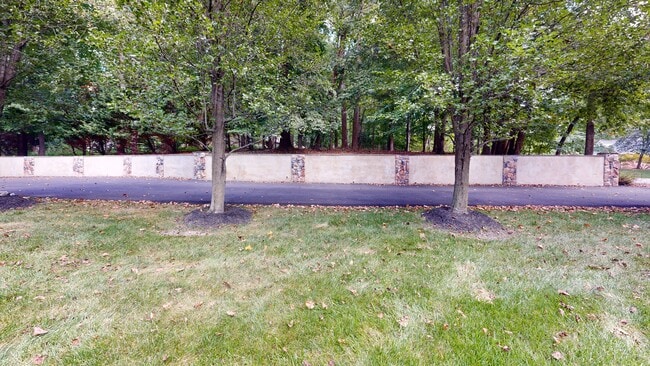 2138 Merrifields Dr, Silver Spring, MD 20906 - photo 2