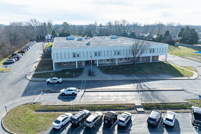 The student population of Picadome Elementary School is 417 and the school serves PK-5.
