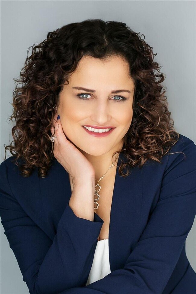 Eman Saridin