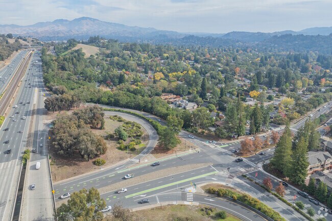 Peardale Estates' proximity to Route 24, which is a major commuting thoroughfare, can lead to added noise pollution.