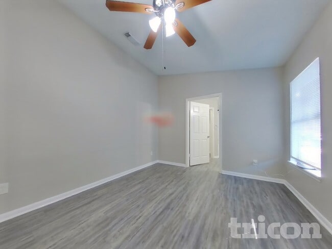 3114 Kelling St, Houston, TX 77045 - photo 7