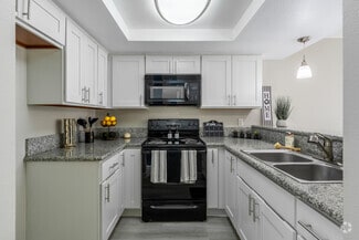 1722 N Bush St, Santa Ana, CA 92706