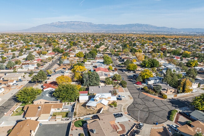 Taylor Ranch residents enjoy views of the Sandia Mountains.