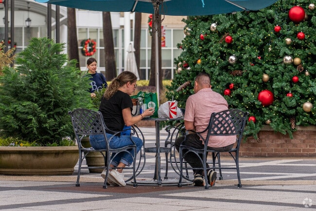 The Wildwood area of Baton Rouge has an amazing sense of community.