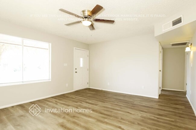 2254 W Bloomfield Rd, Phoenix, AZ 85029 - photo 2