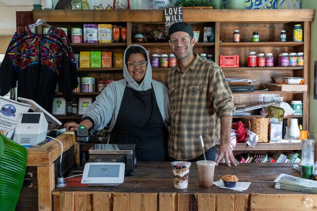 Angel and Brian, the owners of Vibrant Life Organic Market Cafe in Frazier Park.