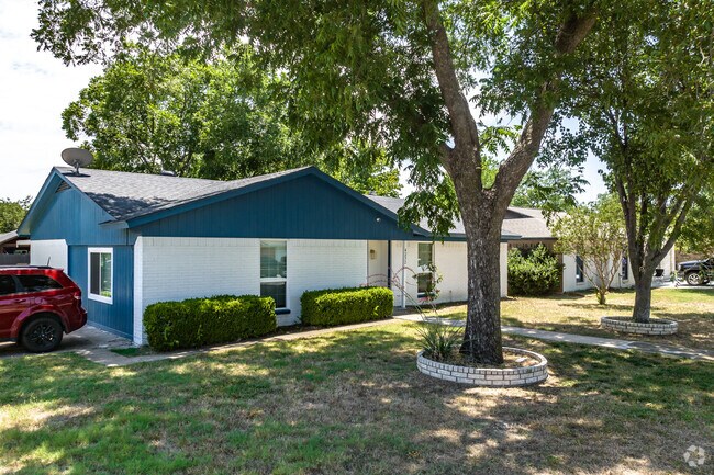 Some parts of Forest Hill have many large, mature trees that offer plenty of shade.