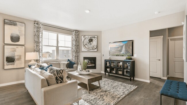 13948 Garnet Dr, Longmont, CO 80504 - photo 4