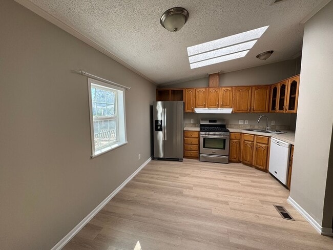 1406 Winona Ct, Denver, CO 80204 - photo 2