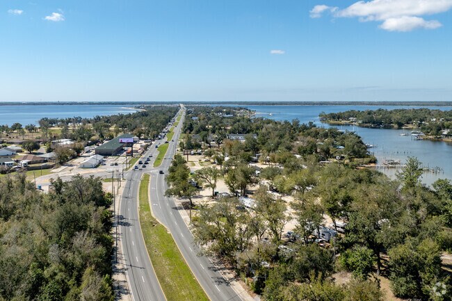 US Highway 98 runs east and west in and out of Callaway.