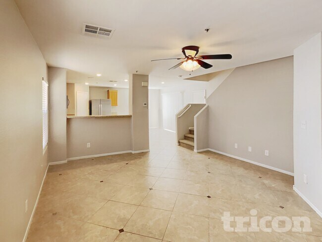 1092 Country Coach Dr, Henderson, NV 89002 - photo 4