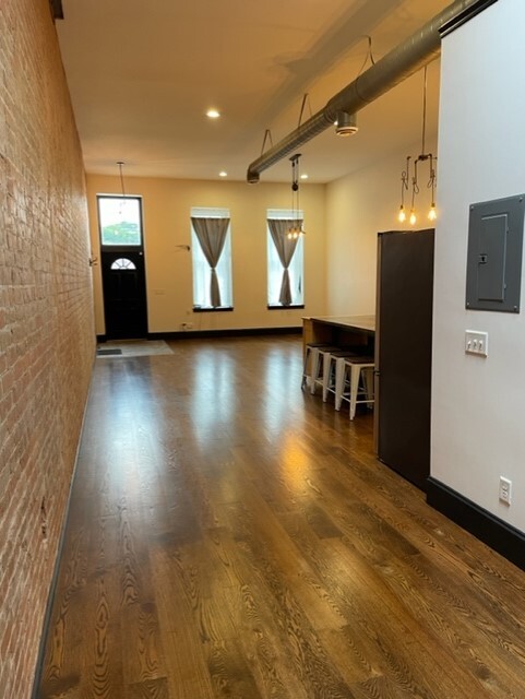 Hallway towards entrance