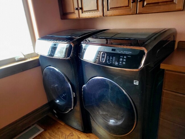 135 Hideaway Dr, Bozeman, MT 59718 - photo 4