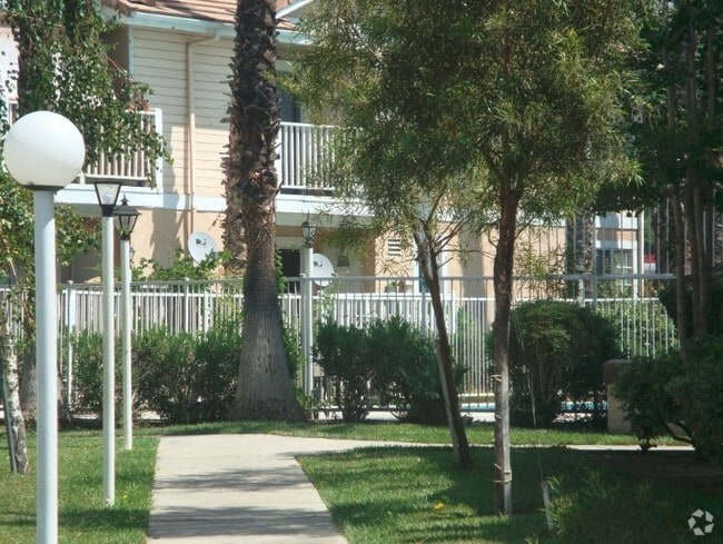 Highland Hills, Upland, CA 91786 - photo 3