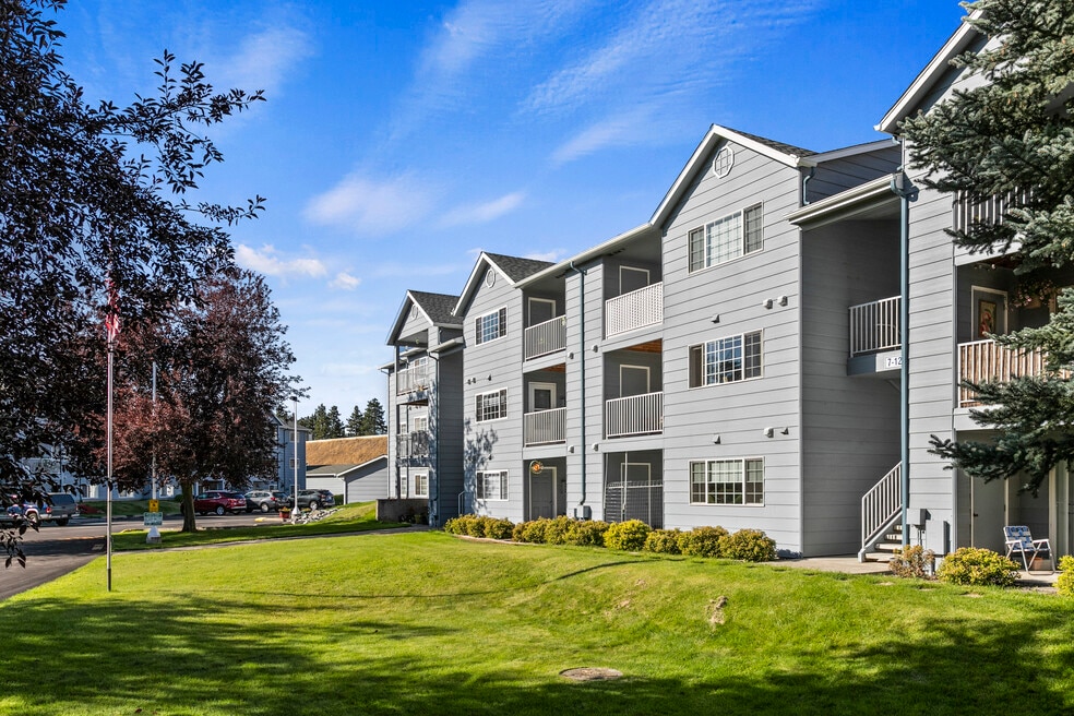 The Overlook at Falls Park