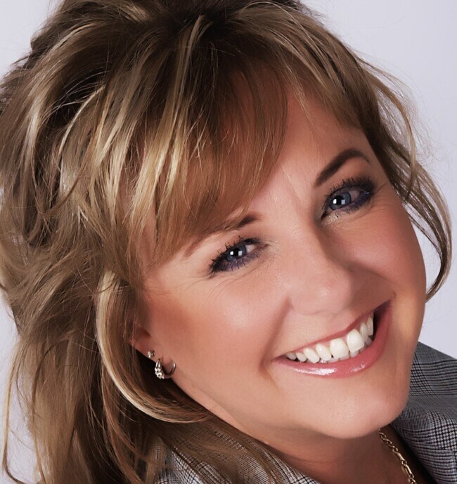 Rebecca Mosbarger