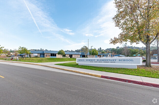 The front entrance to Quail Summit Elementary School in Diamond Bar