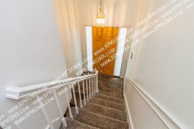 2722 Park Ave, Des Moines, IA 50321 - photo 2