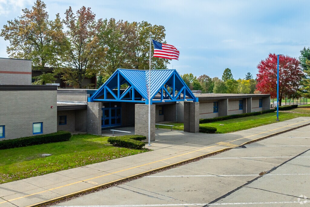 Moraine Elementary School, Rankings & Reviews