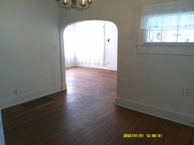 Ding room into living room