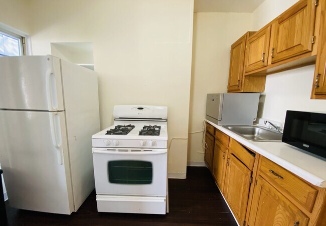 50 Saint Germain St unit 3, Boston, MA 02115 - photo 3