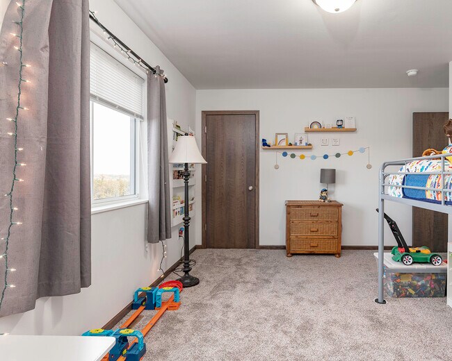 Pineview Townhomes, Jordan, MN 55352 - photo 7