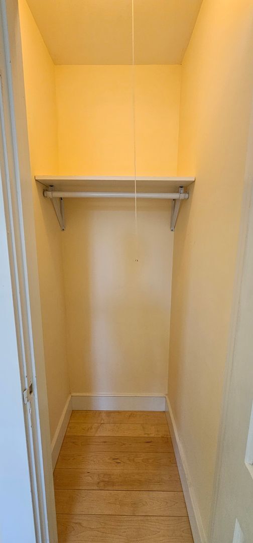 33 Pine St unit . 1, Burlington, VT 05401 - photo 5