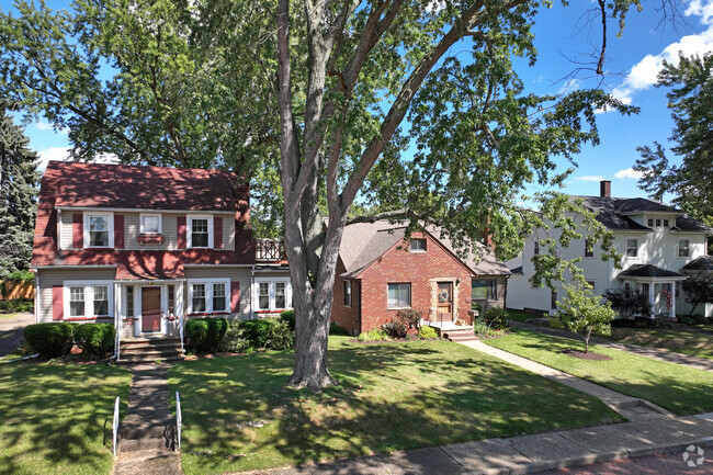 Homes are often positioned close together in the neighborhood of Harter Heights.