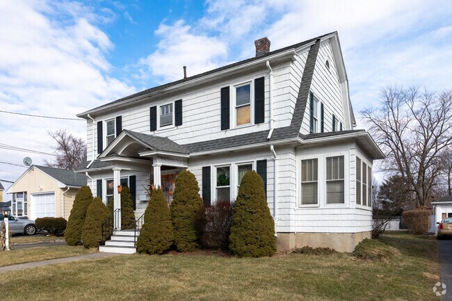 The South End of Hartford, CT is a historic neighborhood that features many colonial homes.