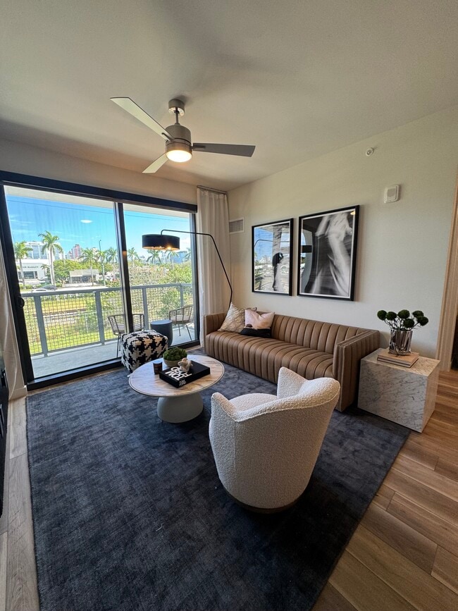 2460 NE 188th St unit 522, Miami, FL 33180 - photo 2