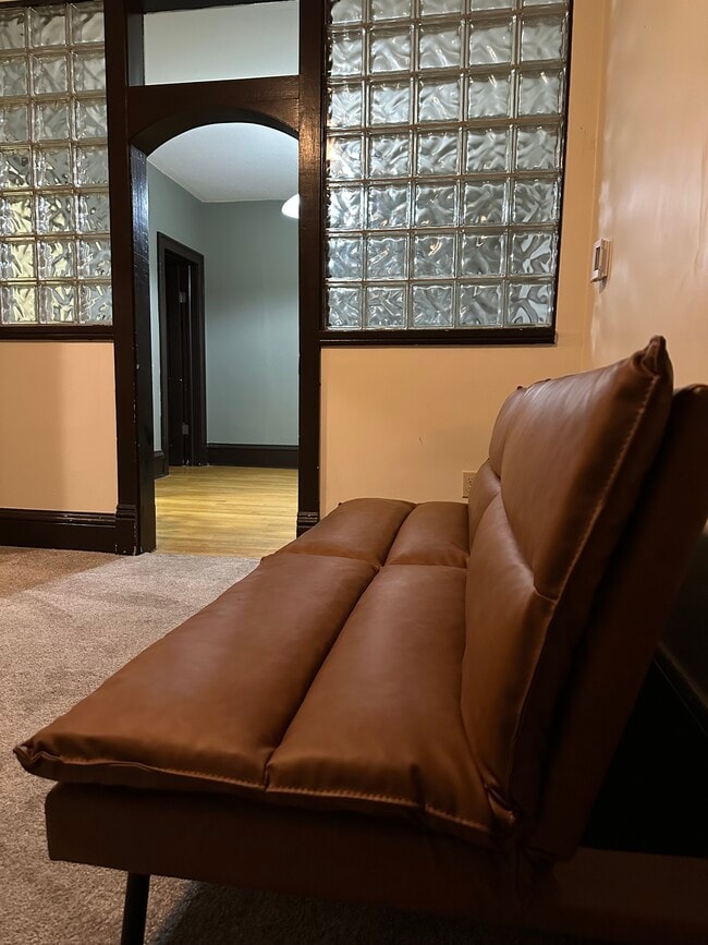 118 Pine St unit FURNISHED, Sheboygan Falls, WI 53085 - photo 2