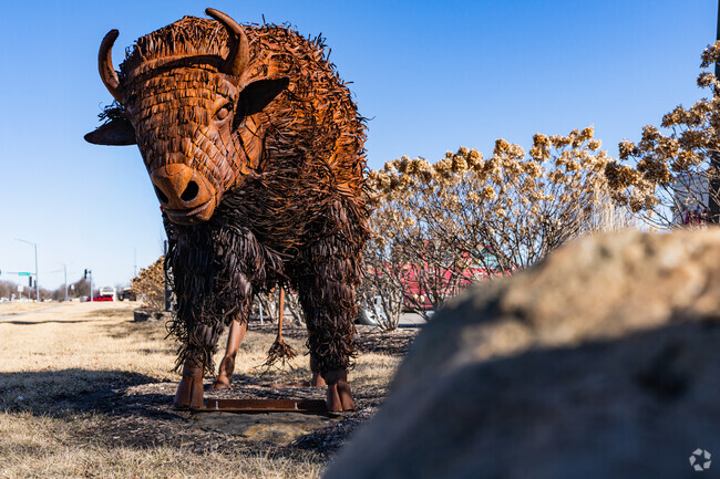 Morris pays tribute to the bison, America's national mammal, with a stunning statue.