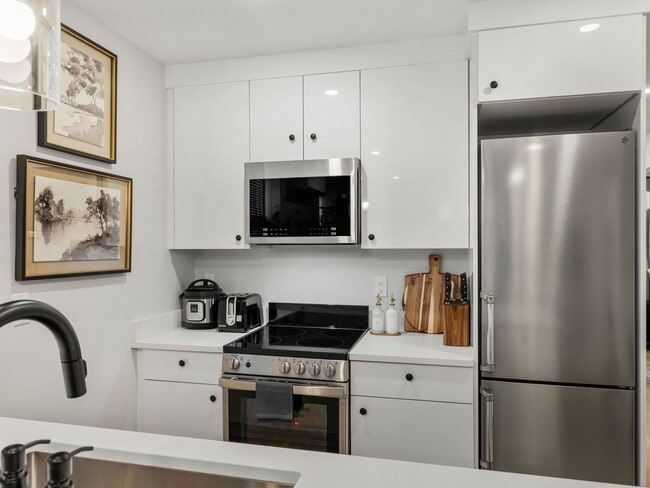 193 Salem St, Boston, MA 02113 - photo 7