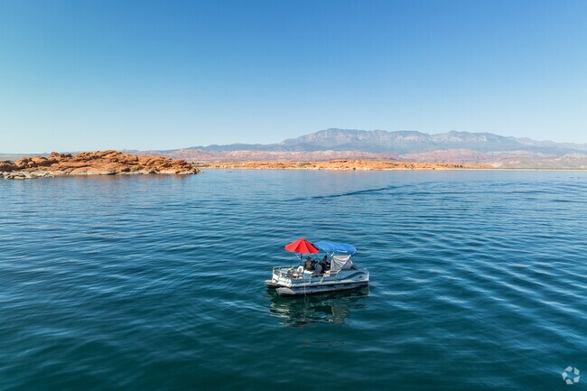 Residents of Dixie Springs love spending time on the water