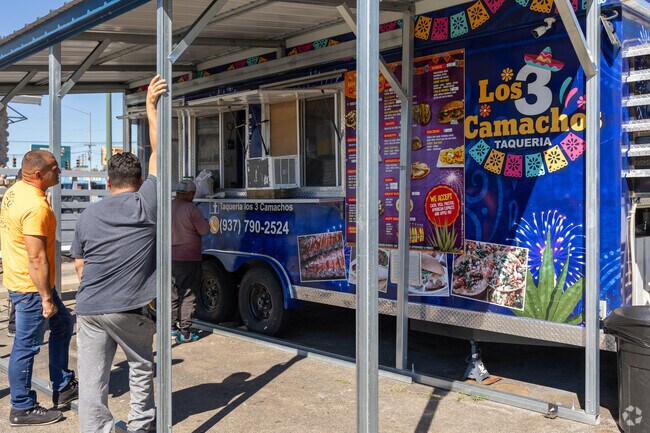 Dayton View Triangle residents can stop for lunch at Los 3 Camachos Taqueria.
