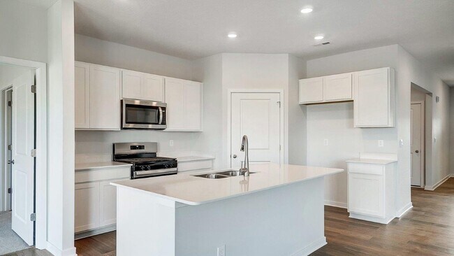 742 Maria Dr, Plain City, OH 43064 - photo 3