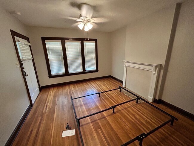 100 W 2nd Ave unit 4, Columbus, OH 43201 - photo 5