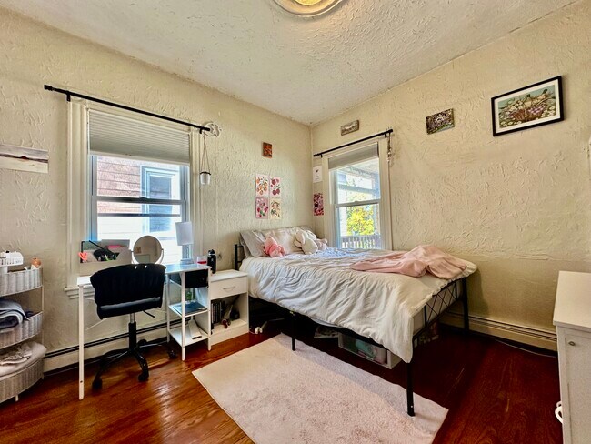 93 Hillside St unit 93 Hillside 3, Roxbury Crossing, MA 02120 - photo 6