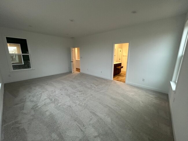 5467 Volanti Way, Greenwood, IN 46143 - photo 7