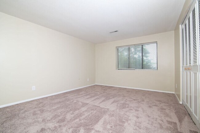 150 Elm St unit 1, Braintree, MA 02184 - photo 4