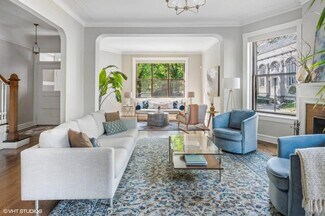 858 W Chalmers Place Unit 1, Chicago, IL 60614