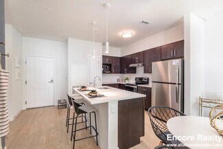 3611 Washington St Unit 1413, Boston, MA 02130