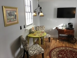 Eating and sitting area