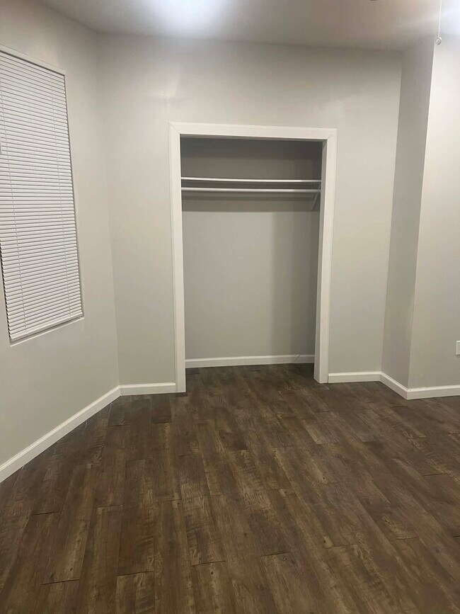 440 E Cheltenham Ave unit 2, Philadelphia, PA 19120 - photo 7