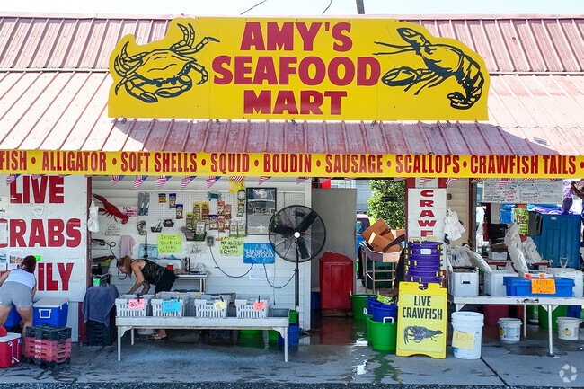 Amy's Seafood Mart is ready to serve residents and visitors in Westwego, LA.