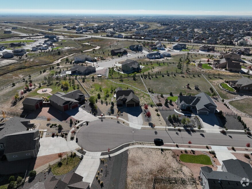 11134 Lobo Peak Dr, Peyton, CO 80831 - photo 2