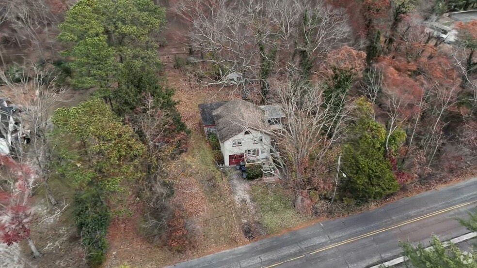 130 Crestview Ave, Absecon, NJ 08201 - photo 2