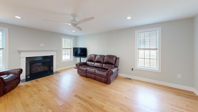 20 Freedom Way, Barrington, NH 03825 - photo 2